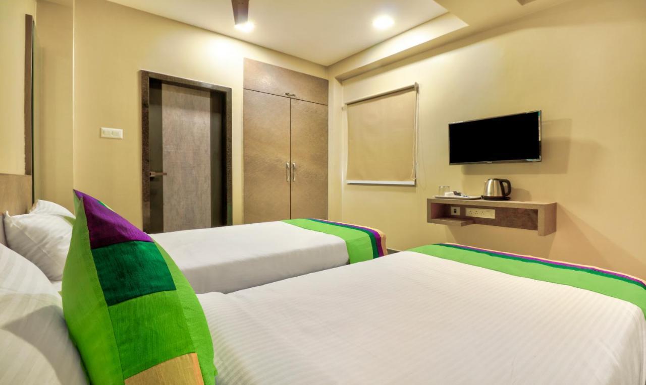 Treebo Sriz Cozy Seethamadhara Visakhapatnam Ngoại thất bức ảnh